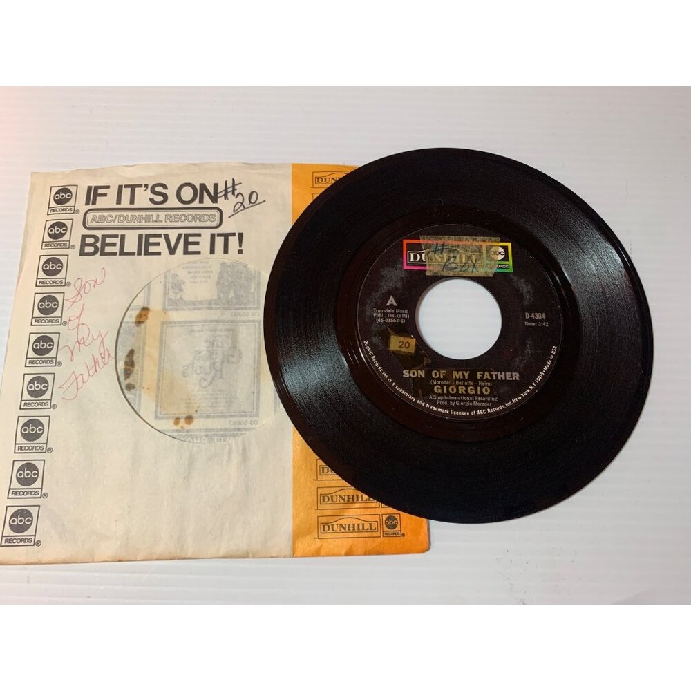 Vintage 7" Vinyl Record Giorgio Underdog Son of My Father Dunhill Records 70s